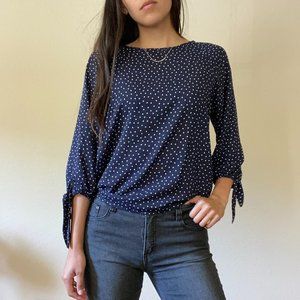 Larie Tie Sleeve Blouse